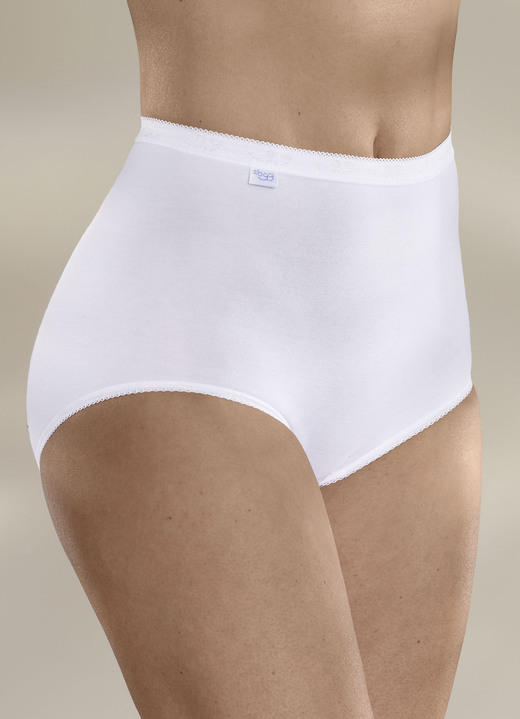 Slips - Sloggi Dreierpack Maxi Slip mit elastischen Abschlüssen, in Größe 038 bis 058, in Farbe WEISS Ansicht 1