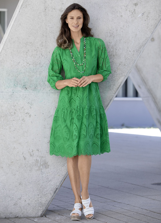 Sommerkleider - Kleid aus reiner Baumwolle Sommerkleider - Kleid aus reiner Baumwolle, in Größe 038 bis 052, in Farbe GRÜN