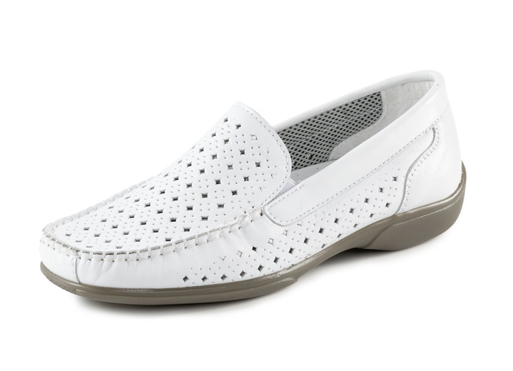 Weite H - ELENA EDEN Mokassin-Slipper mit luftiger Perforation, in Größe 036 bis 042, in Farbe WEISS Ansicht 1