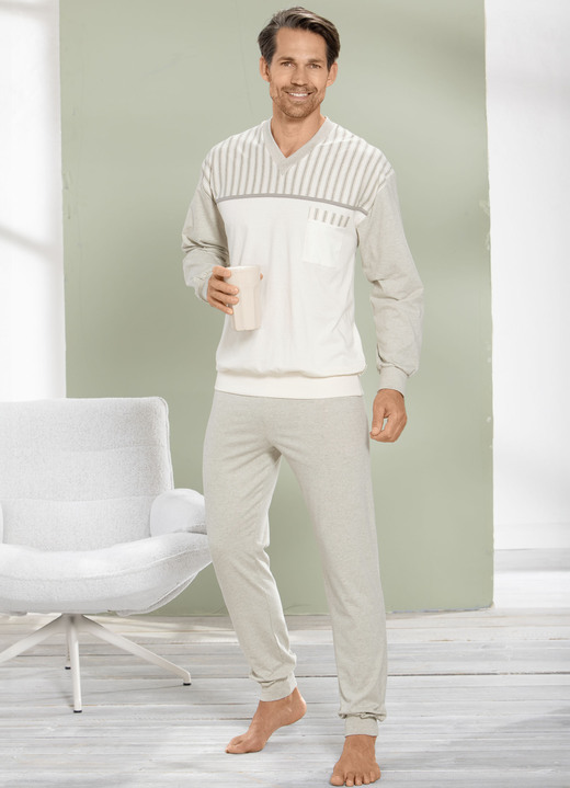 Pyjamas - Götting Schlafanzug mit Bündchenabschlüssen Pyjamas - Götting Schlafanzug mit Bündchenabschlüssen, in Größe 046 bis 060, in Farbe ECRU-RESEDA MELIERT