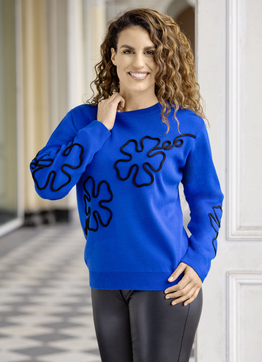 Langarm - Pullover mit Blütenapplikationen, in Größe L(44/46) bis XXL(52/54), in Farbe ROYALBLAU-SCHWARZ