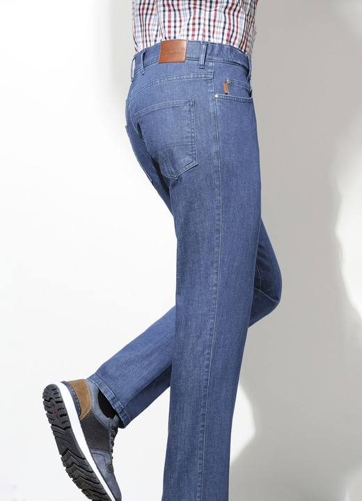 Jeans - «Francesco Botti»-Jeans mit Komfortbund in 3 Farben, in Größe 024 bis 062, in Farbe JEANSBLAU Ansicht 1