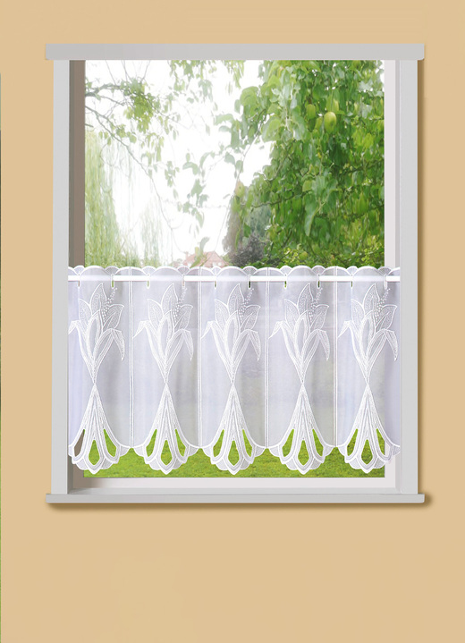 - Kurzvorhang Lilie mit Plauener Stickerei und Stangendurchzug, in Größe 662 (H40xB 95 cm) bis 827 (H40xB160 cm), in Farbe WEISS Ansicht 1