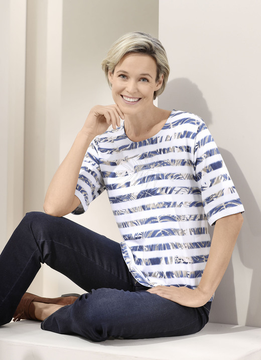 3/4-Arm - Shirt-Tunika mit Strassstein-Applikation, in Größe 036 bis 052, in Farbe ECRU-MARINE-TAUPE-BUNT Ansicht 1