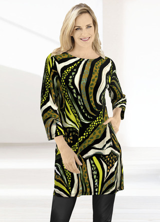 Longshirt mit modisch flachem Halsausschnitt