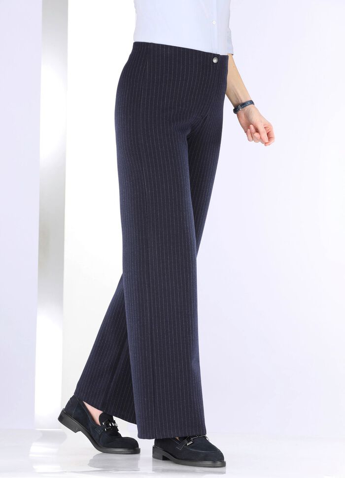 Modische Hose in bequemer Weite 