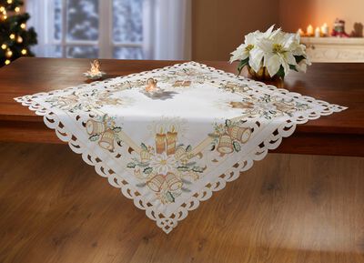 Hochwertig bestickte Tisch- und Raumdekoration aus dem Hause Sch&auml;fer 