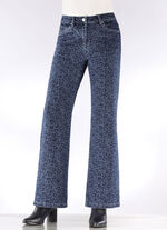 Jeans in aktueller Leo-Dessinierung 