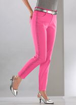 Edel-Jeans mit effektvollen Strasssteinen 