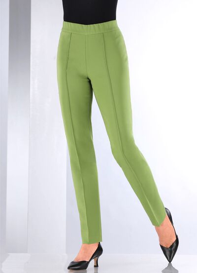 Hose mit schmaler Fussweite 