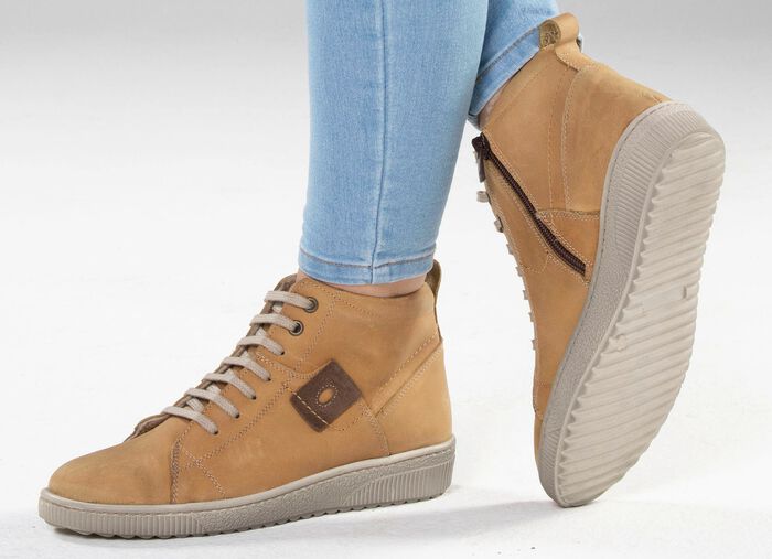 ELENA EDEN Schn&uuml;r-Bootie aus Nubukleder, mit Leder-Applikation 