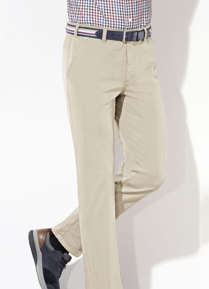 «Brühl»-Hose mit Gürtel in 3 Farben KITT