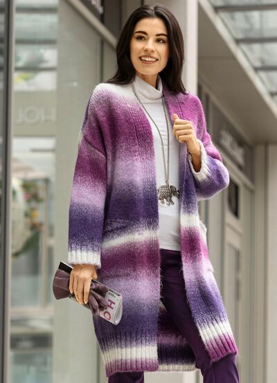 Strickmantel aus flauschigem Effektgarn 