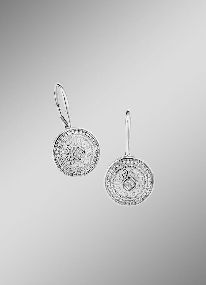 Edle Ohrringe mit 74 Diamanten 