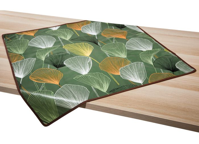 Wachstuch-Tischdecke mit farblich angepasstem Paspelband 