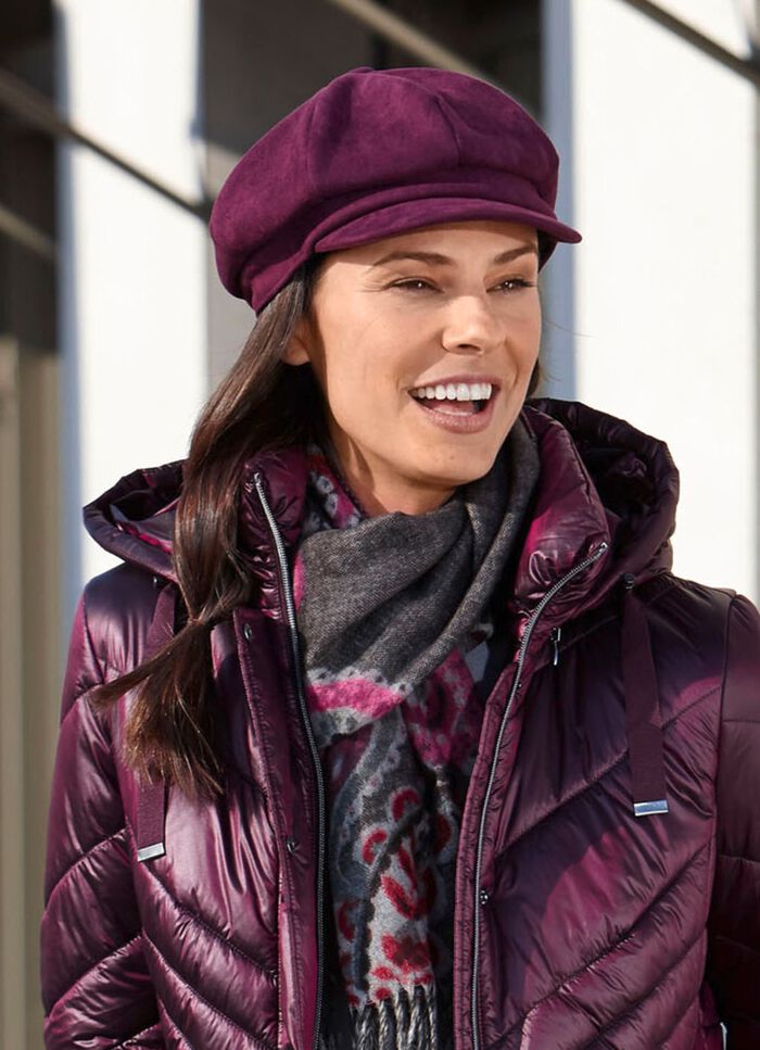 Elegante Damen-Ballonm&uuml;tze, mit r&uuml;ckw&auml;rtigem Elastikeinsatz 