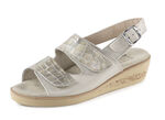 ELENA EDEN Sandale aus Nappaleder und krokogeprägtem Lackleder BEIGE