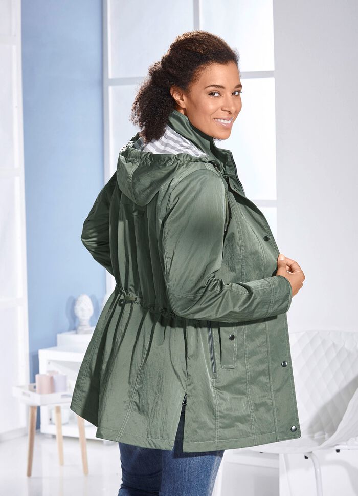 Jacke mit Schub- und Rei&szlig;verschlusstaschen 