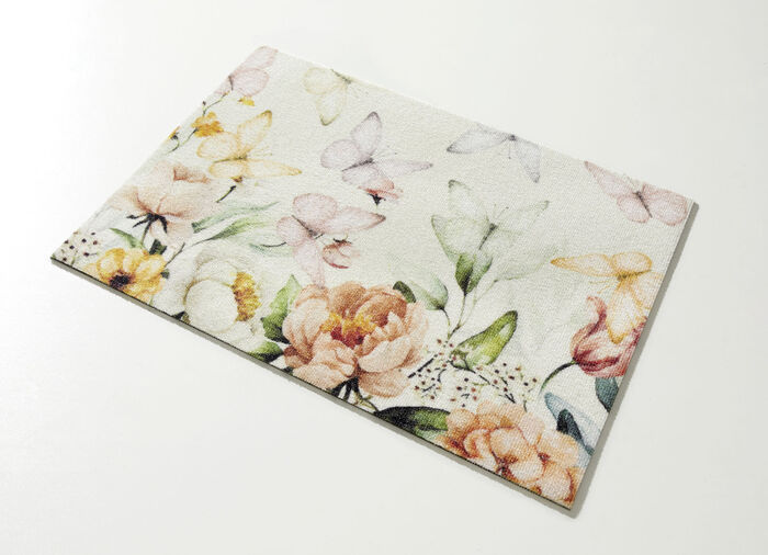 Ansprechende Fussmatte mit Blüten und Schmetterlinge 