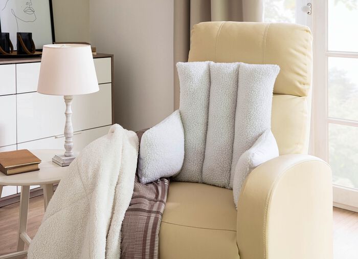 Kuscheliges R&uuml;ckenkissen WEISS