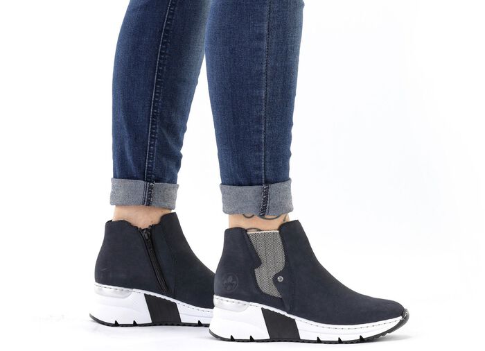 Rieker, modische Damen-Boots, Weite G, mit Reissverschluss DUNKELBLAU