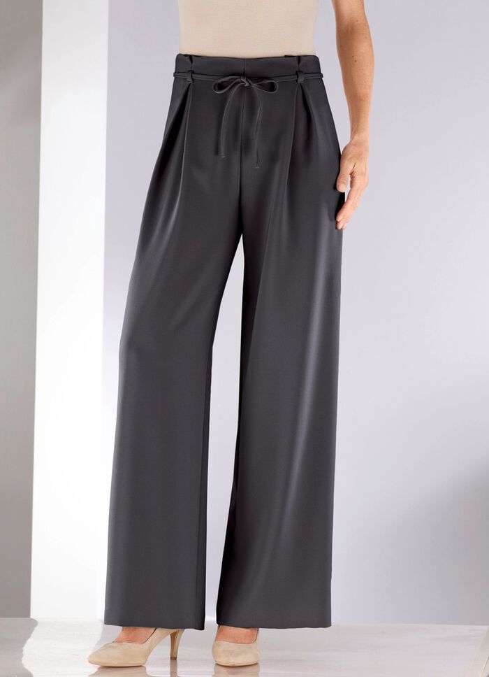 Hose mit Kellerfalten 