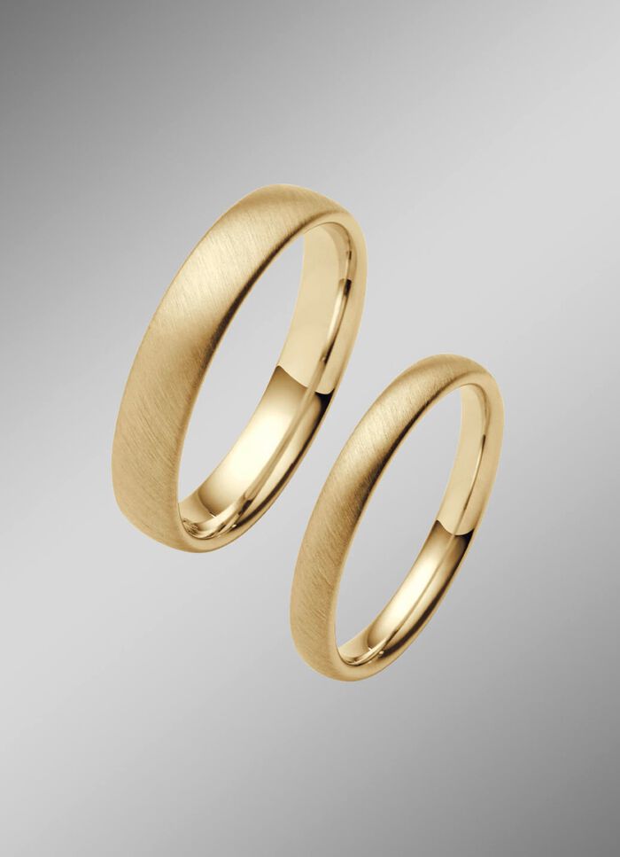 Satinierter Trauring aus Gold 