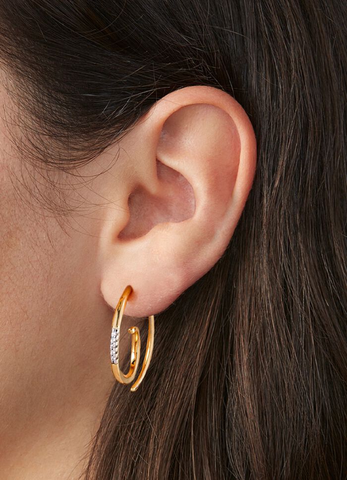 Modernes Design: Ohrhaken mit 10 Brillanten 