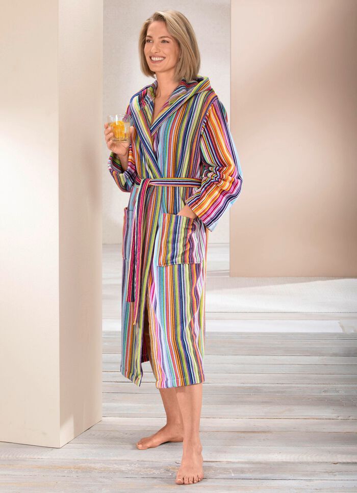 Bademantel mit Kapuze 