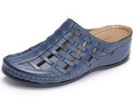 Gemini Clog mit luftigen Durchbrüchen MARINE