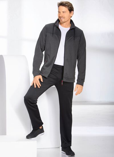 Freizeitanzug von &laquo;LPO&raquo; 