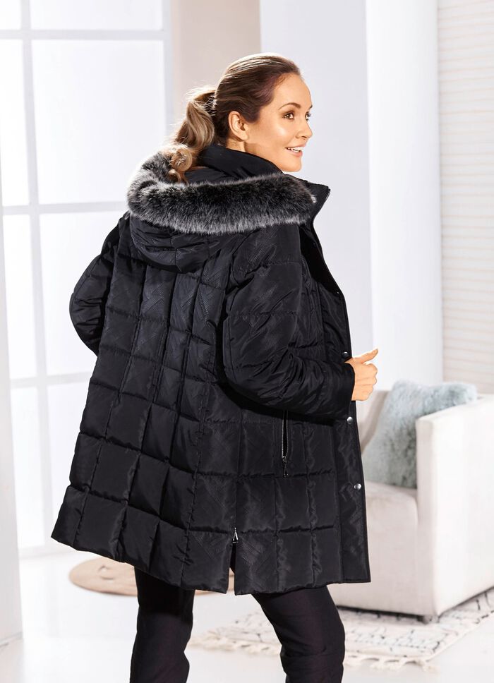 Longjacke mit ansprechendem Dessin 