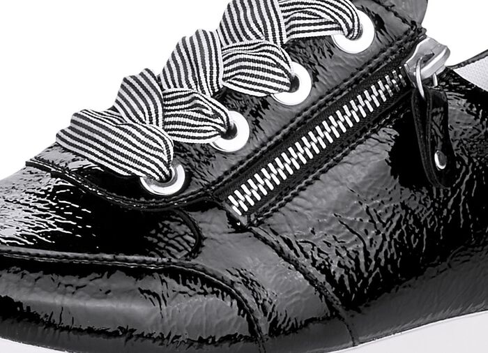 Remonte Sneaker mit effektvoller Schn&uuml;rung SCHWARZ