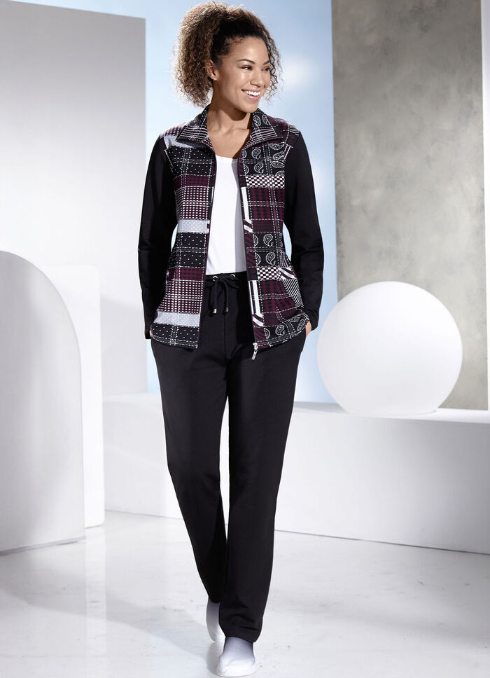 Freizeitanzug mit Seitentaschen 