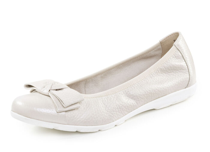 Caprice Ballerina mit Zierschleife PERLWEISS