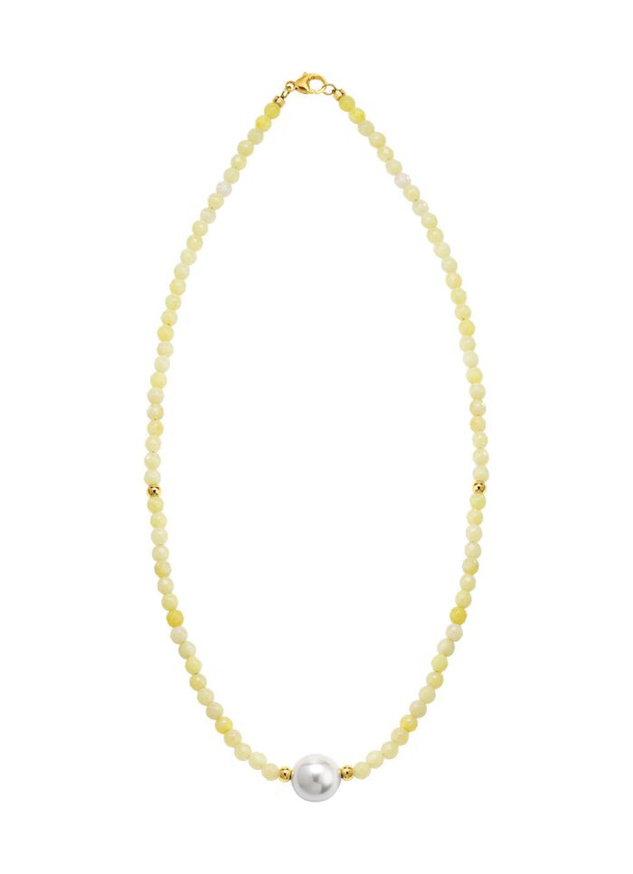 Halskette mit Perlenschimmer und Edelsteinglanz 