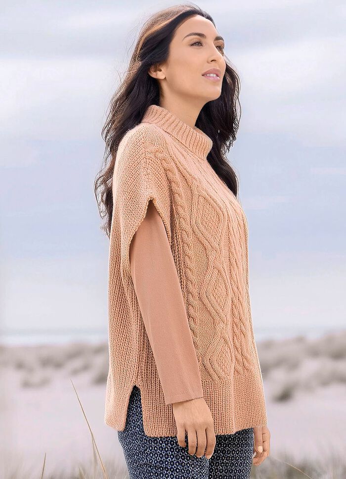 Pullunder in Perlfang mit Zopfmuster 