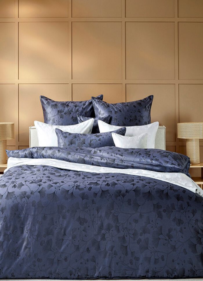 Hochwertige Mako-Brokat-Damast Bettwäsche-Garnitur 