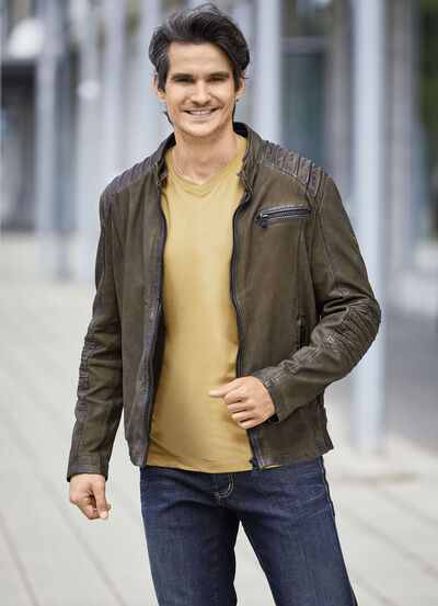 Lederkurzjacke mit Zierstepp 
