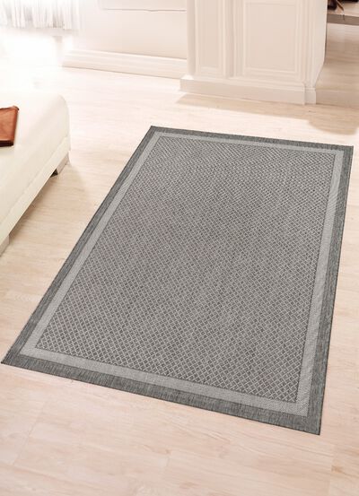 Angenehm flache Br&uuml;cken und Teppiche in Sisaloptik 