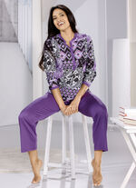 Schlafanzug, Knopfleiste, lange Ärmel und lange Hose 