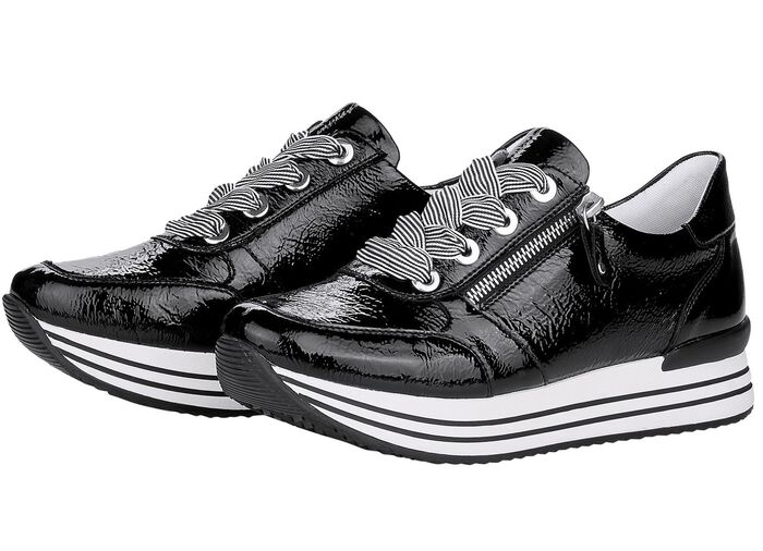 Remonte Sneaker mit effektvoller Schn&uuml;rung 