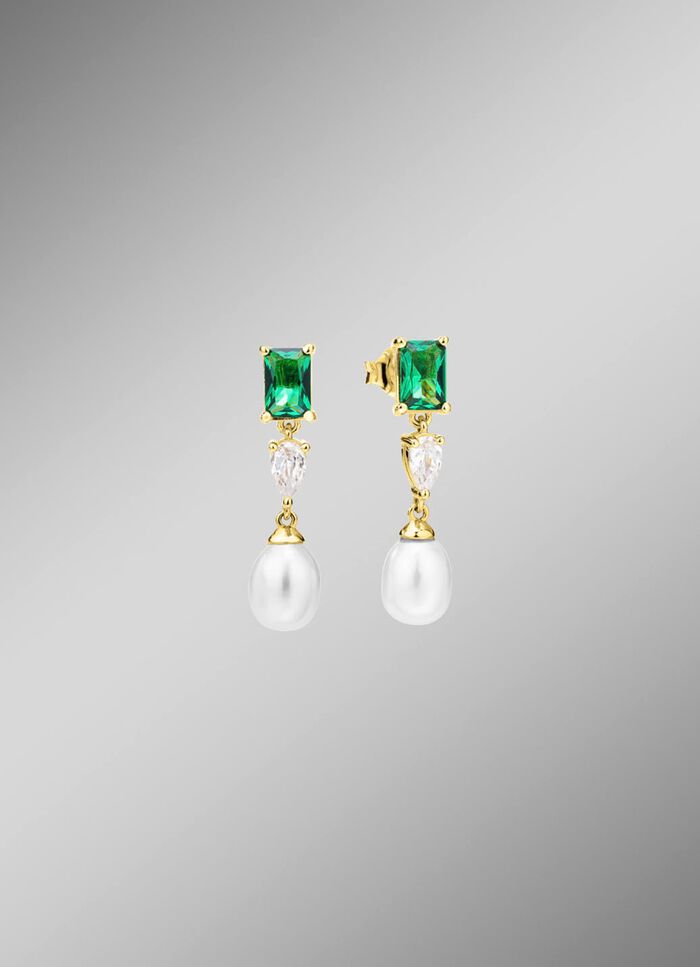 Eleganz in Bewegung &ndash; Ohrstecker mit Perlen und Kristallglanz 