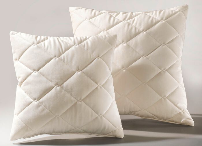 Tagesdecken und Kissenbez&uuml;ge in edler Samt-Optik CREME