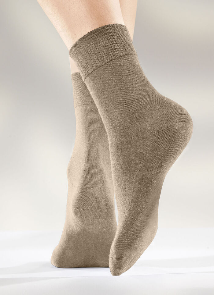 Sechserpack Socken in verschiedenen Farbstellungen 2X BEIGE, 2X SAND, 2X KHAKI
