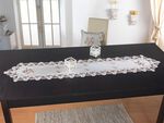 Tisch- und Raumdekoration mit Spitzenbord&uuml;re 