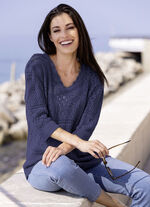 Pullover in Feinbouclé MARINE