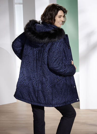 Longjacke mit Raubtierfell-Dessin  Longjacke mit Raubtierfell-Dessin