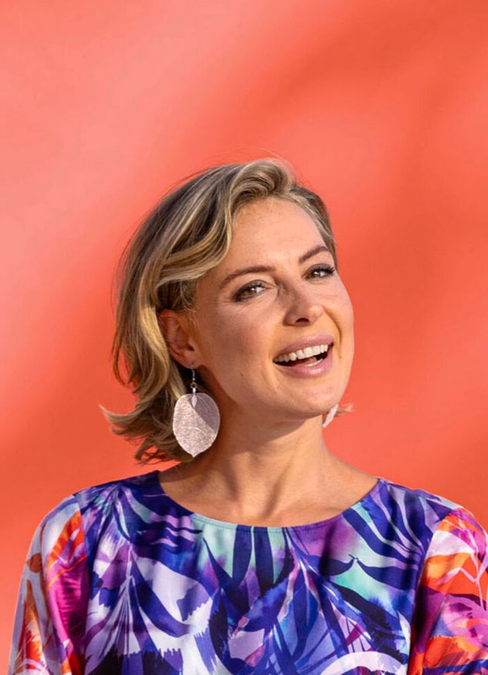 Stilvolle Ohrh&auml;nger in filigraner Blattform 