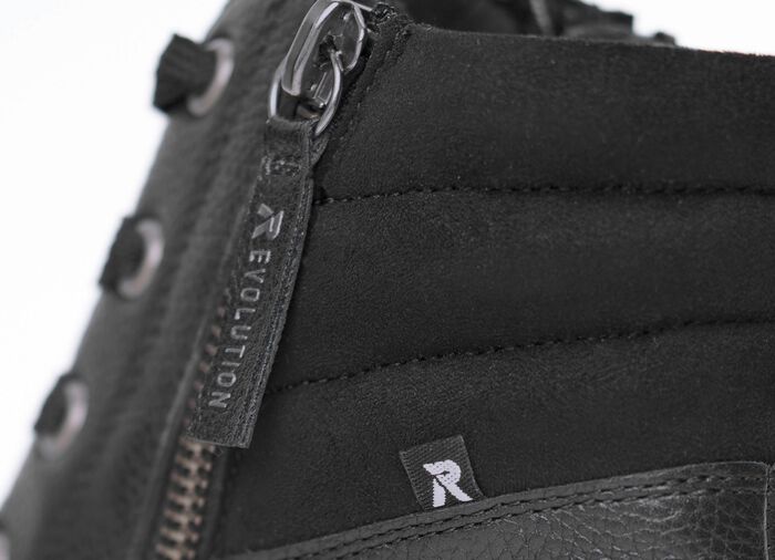 Rieker, trendige Damen-Boots, Winterschuhe, mit herausnehmbarem Fu&szlig;bett SCHWARZ